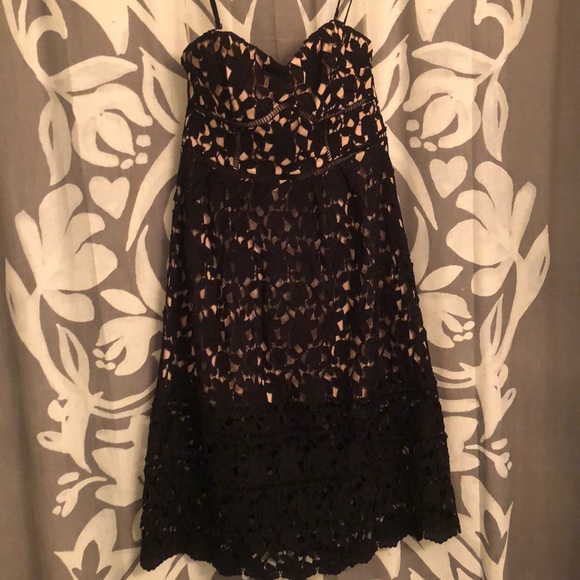 Black eyelet midi dress - Picture 1 of 2
